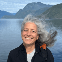 Christine (Chris) Lefkarites White